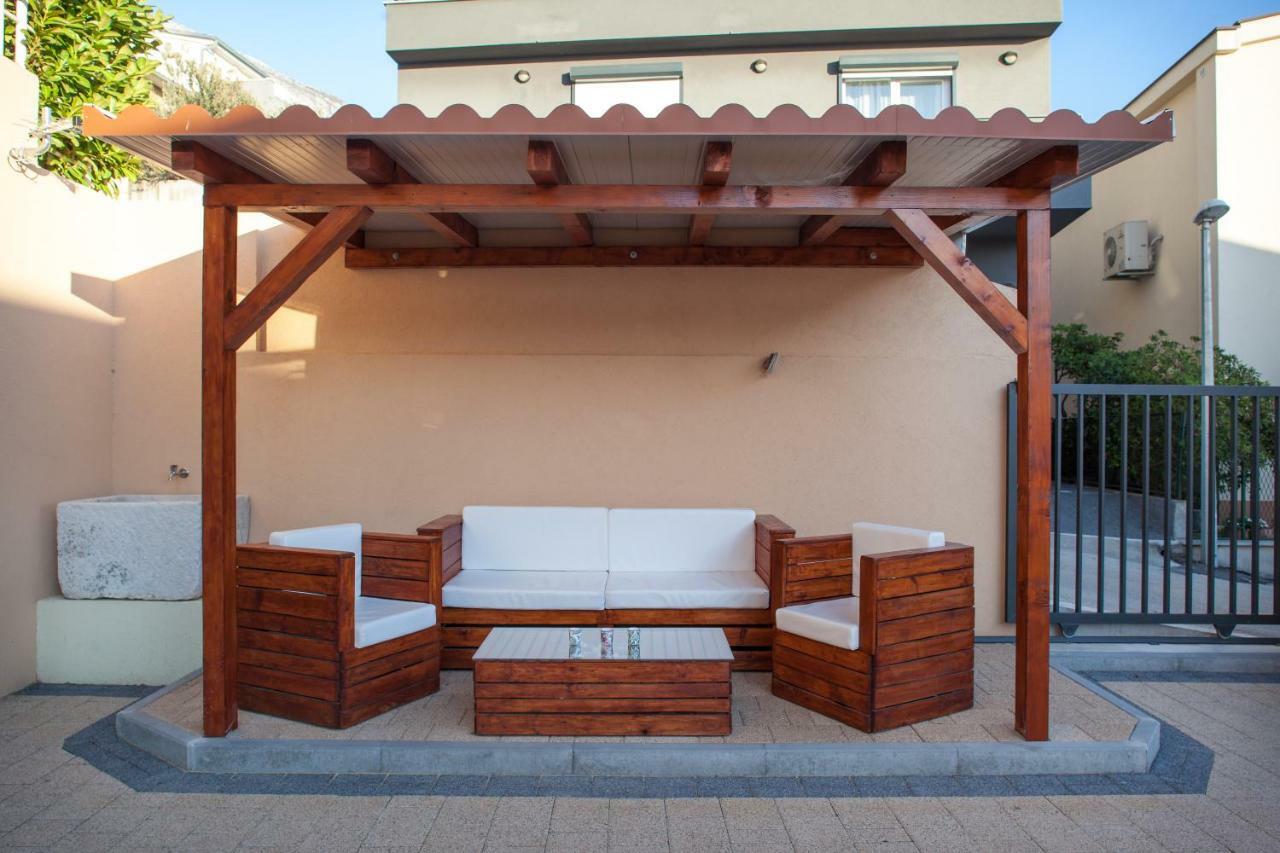 Studio Apartment Tia Makarska Buitenkant foto