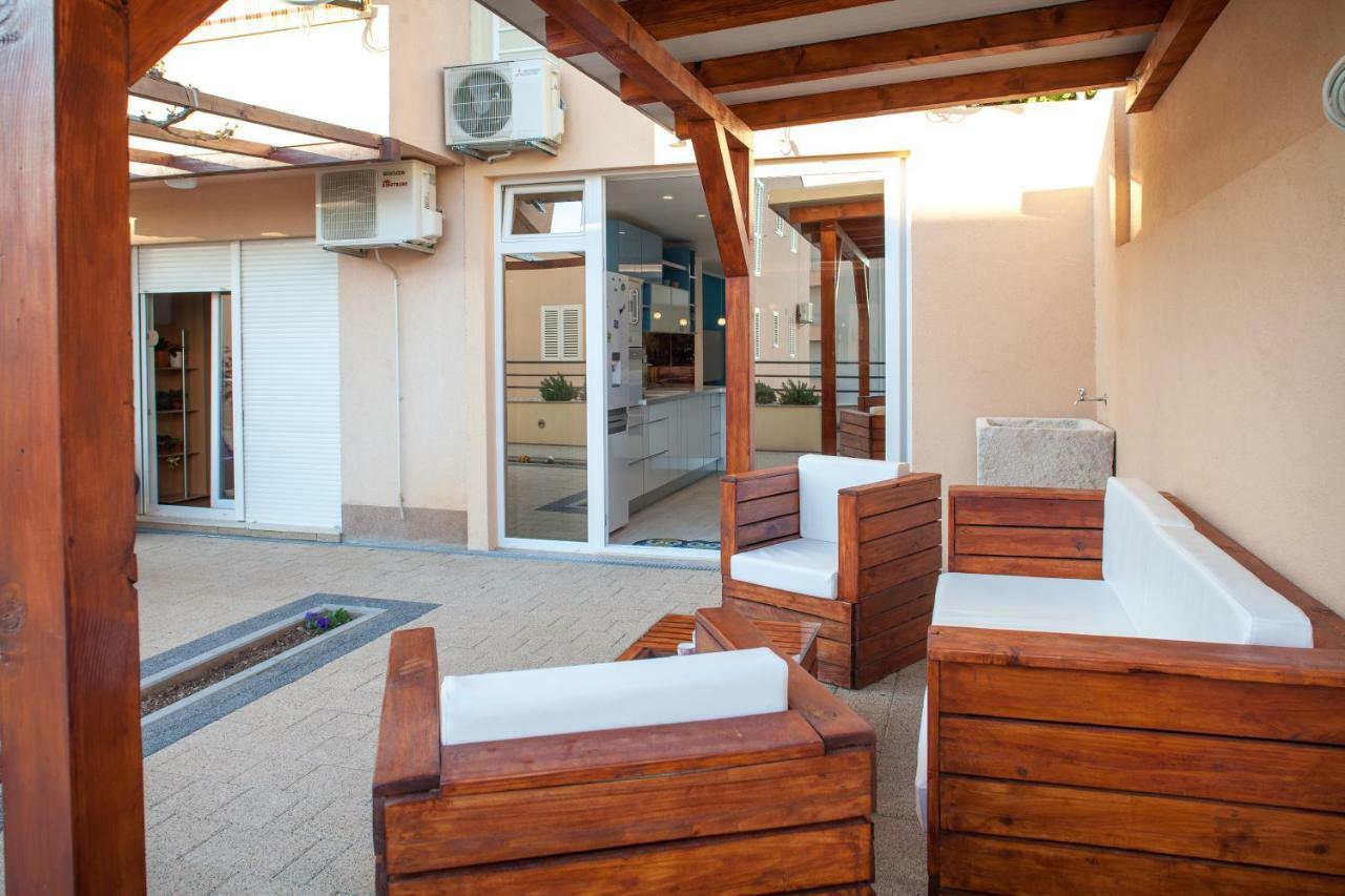 Studio Apartment Tia Makarska Buitenkant foto
